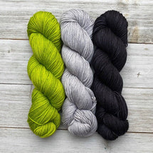 Chartreuse / Fog / Raven