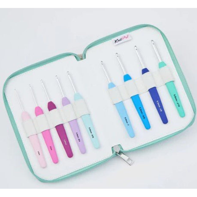 Crochet Hook Set - A Twist of Yarn