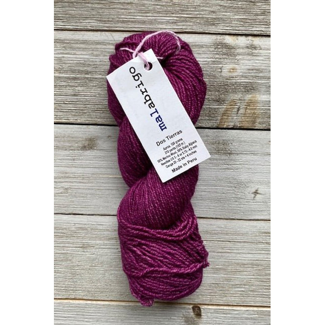 Dos Tierras - A Twist of Yarn