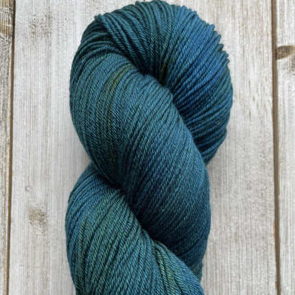 Islas * NEW!!* - A Twist of Yarn