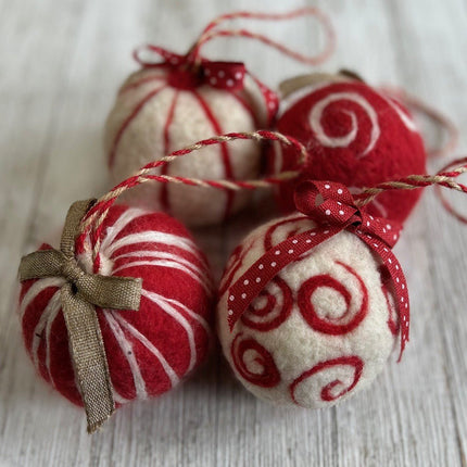 Needle Felted Christmas Decor - A Twist of Yarn