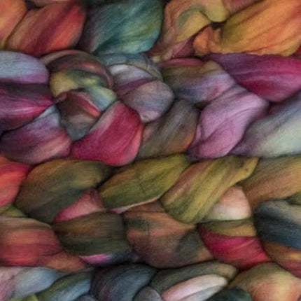 Nube - A Twist of Yarn