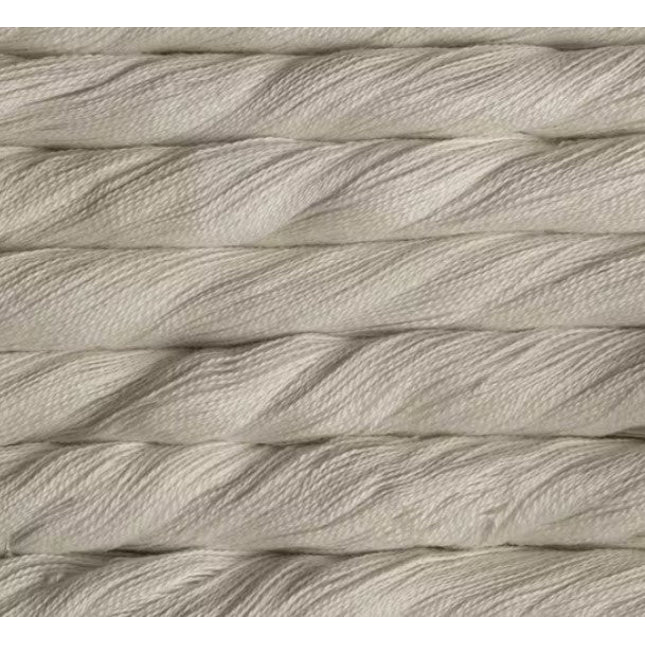 Silkpaca - A Twist of Yarn