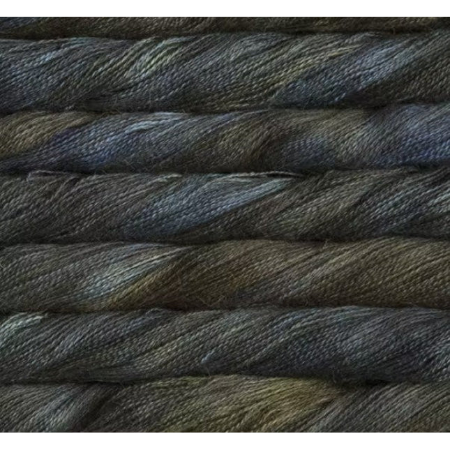Silkpaca - A Twist of Yarn