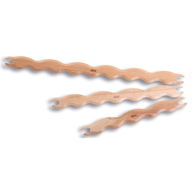 Wavy Stick Shuttle - 50 cm (20") - A Twist of Yarn